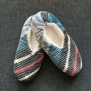 Vera‎ Bradley Women’s Cozy Life No Slip Slippers